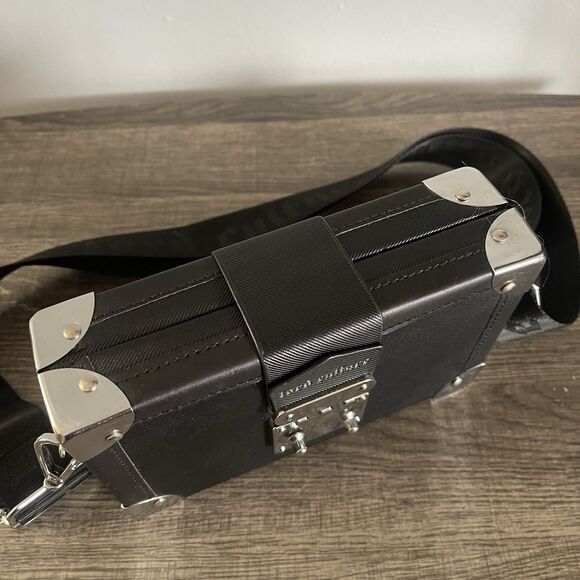 Lord Culture Women Black With Metal Hardware Hard Case Bag Crossbody - Picture 4 of 11